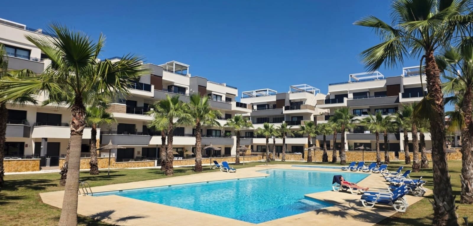 2 sovrum Lägenhet till salu i Los Altos med pool - 289 900 € (Ref: 9814622)