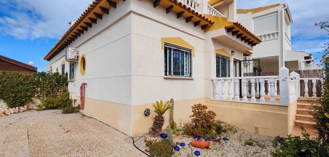 3 chambre Maison de Ville à vendre à La Florida, Orihuela avec piscine - 235 000 € (Ref: 9814623)