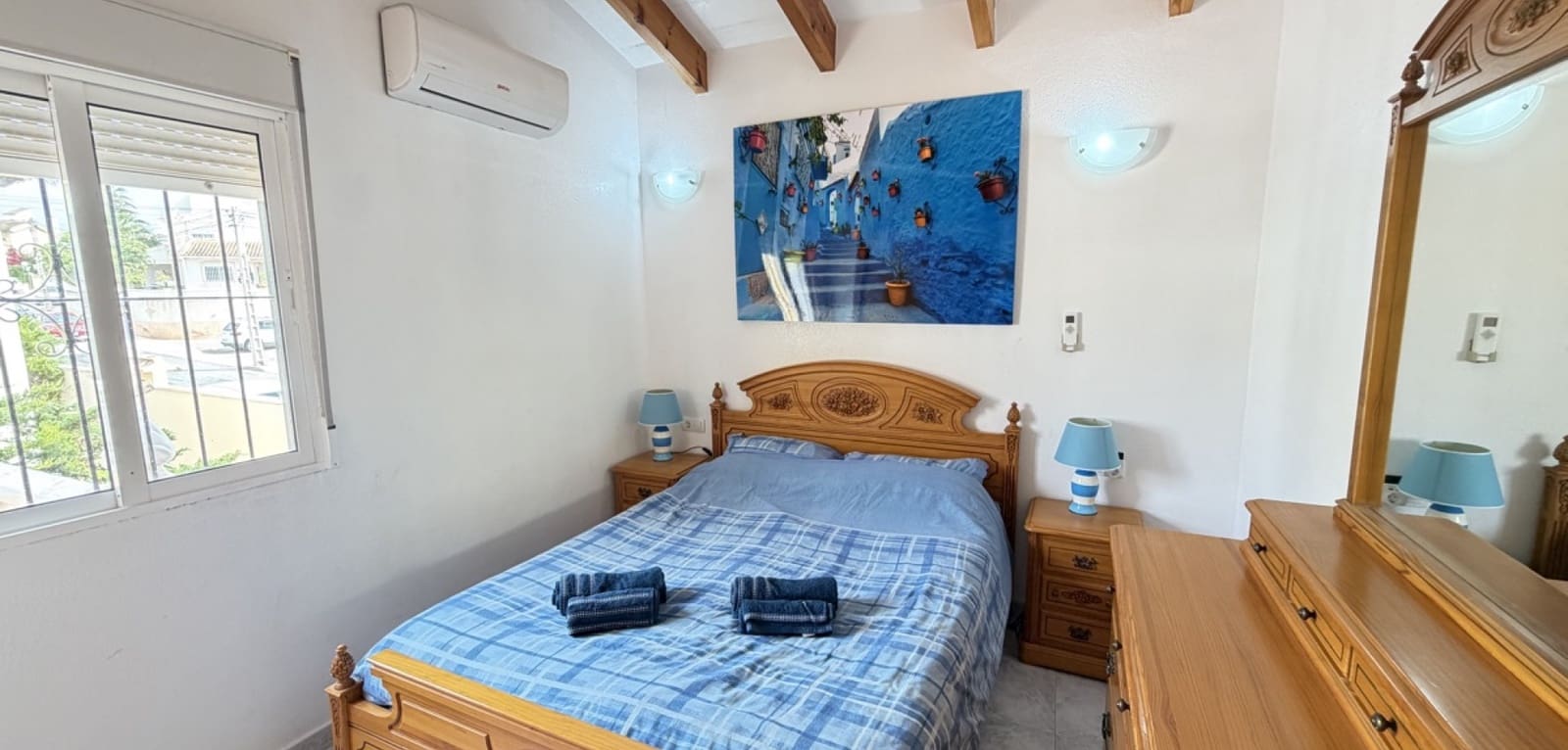 4 Zimmer Villa zu verkaufen in Villamartin mit Pool - 385.000 € (Ref: 9816187)