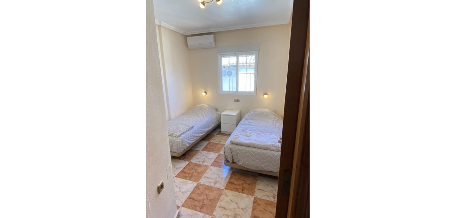2 camera da letto Villetta Bifamiliare in vendita in Orihuela Costa con piscina - 229.000 € (Rif: 9818796)