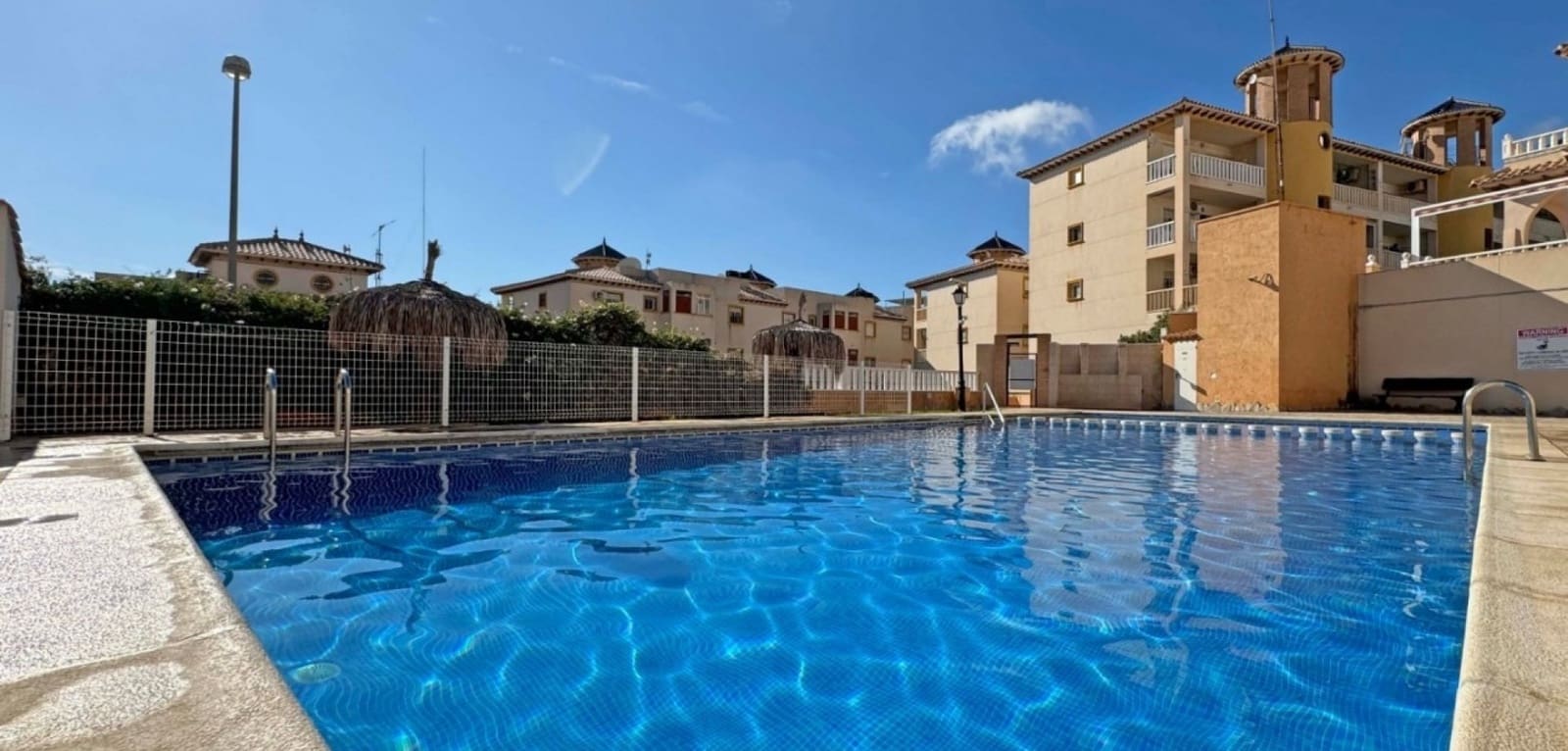 2 camera da letto Villetta Bifamiliare in vendita in Orihuela Costa con piscina - 229.000 € (Rif: 9818796)
