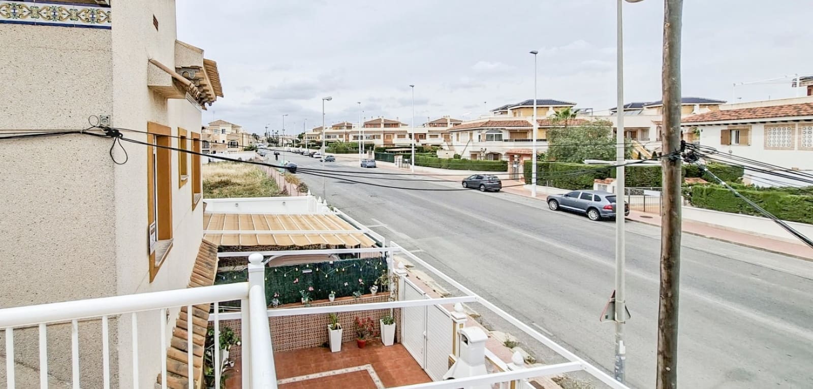 2 soveværelse Bungalow til salg i Orihuela Costa med swimmingpool - € 179.000 (Ref: 9820863)