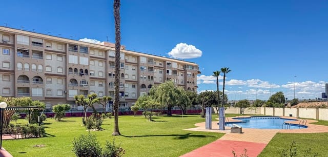 2 quarto Apartamento para venda em Parque de las Naciones, Torrevieja com piscina - 129 900 € (Ref: 9834045)