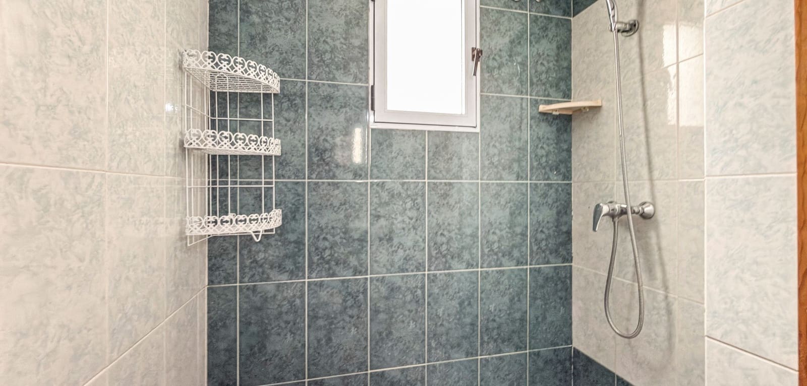 2 makuuhuone Huoneisto myytävänä paikassa Torrevieja mukana uima-altaan - 129 900 € (Ref: 9834045)
