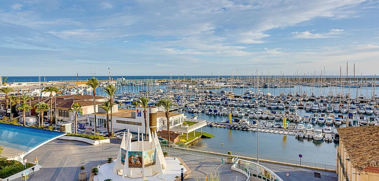 2 makuuhuone Huoneisto myytävänä paikassa Torrevieja mukana uima-altaan - 129 900 € (Ref: 9834045)