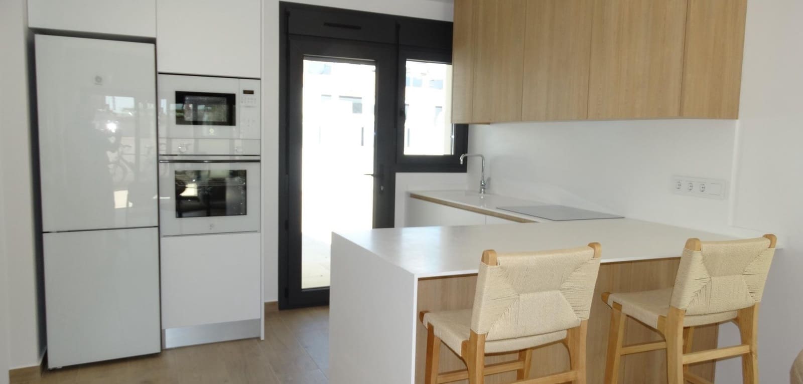 2 soverom Bungalow til salgs i Pilar de la Horadada med svømmebasseng - € 245 000 (Ref: 9838277)