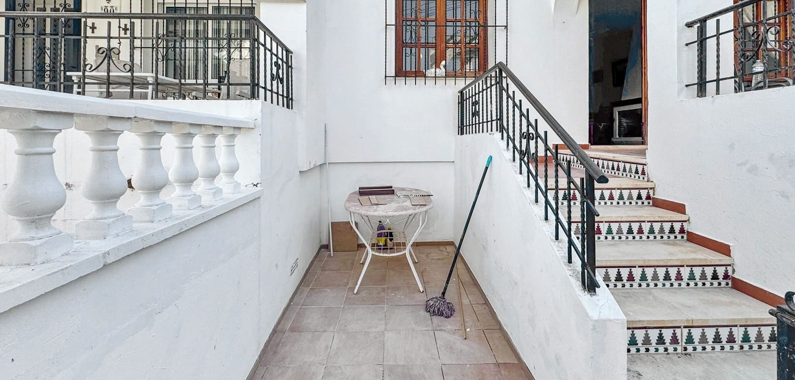 2 soverom Bungalow til salgs i Torrevieja med svømmebasseng - € 169 000 (Ref: 9838562)