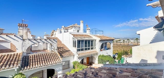 2 chambre Bungalow à vendre à Aguas Nuevas, Torrevieja avec piscine - 169 000 € (Ref: 9838562)