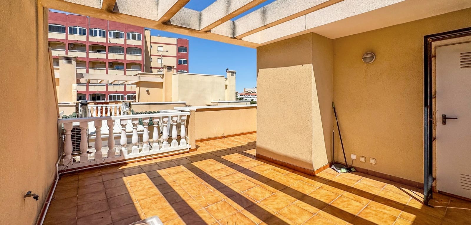 3 chambre Maison de Ville à vendre à La Mata avec piscine - 245 000 € (Ref: 9841153)