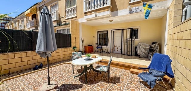 3 chambre Maison de Ville à vendre à La Mata, Torrevieja avec piscine - 245 000 € (Ref: 9841153)