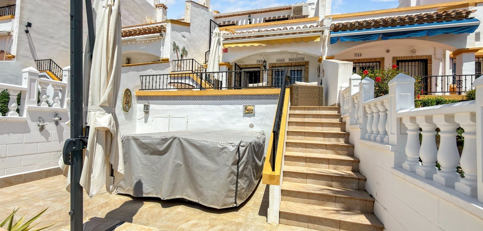 3 bedroom Townhouse for sale in Los Dolses with pool - € 265,000 (Ref: 9844218)