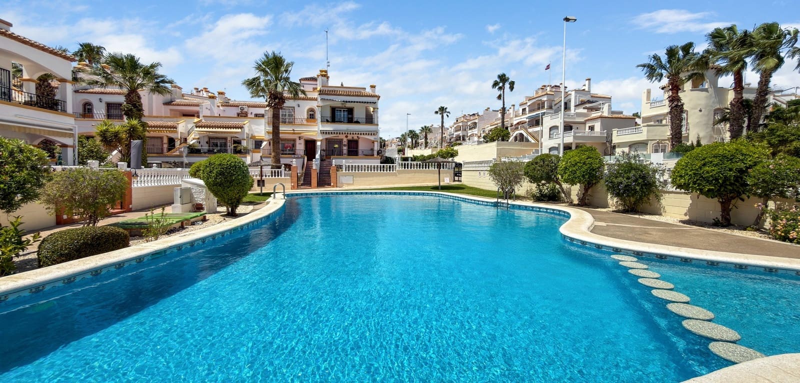 3 bedroom Townhouse for sale in Los Dolses with pool - € 265,000 (Ref: 9844218)
