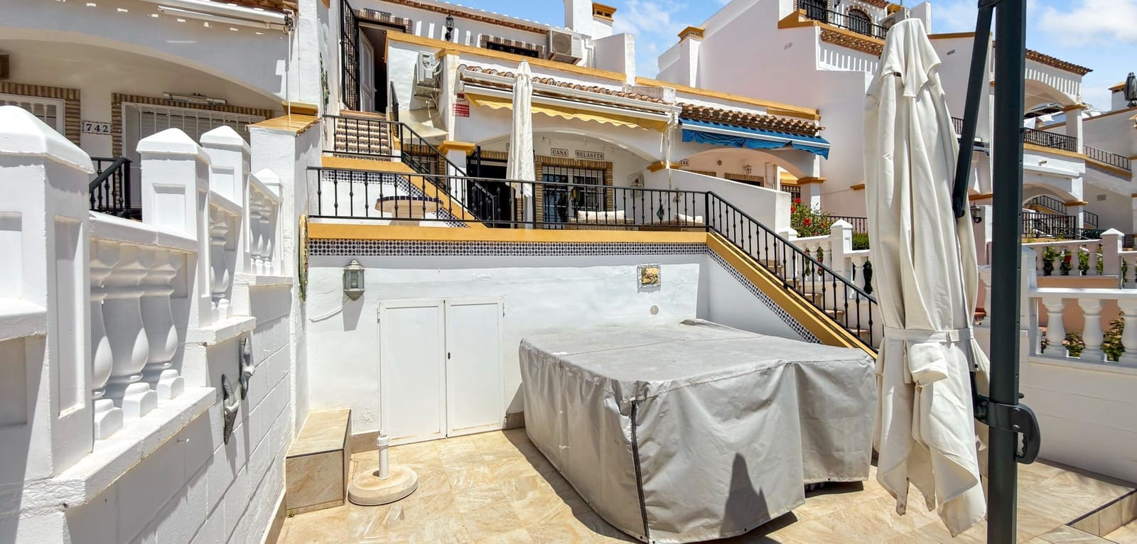 3 bedroom Townhouse for sale in Los Dolses with pool - € 265,000 (Ref: 9844218)