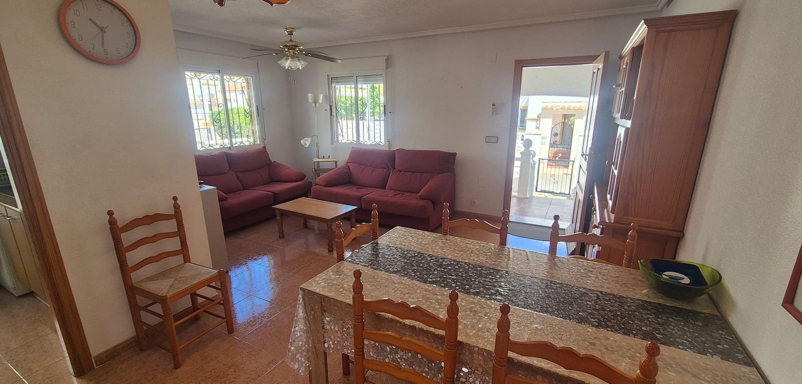3 slaapkamer Halfvrijstaande villa te koop in Los Altos met zwembad - € 189.950 (Ref: 9844406)