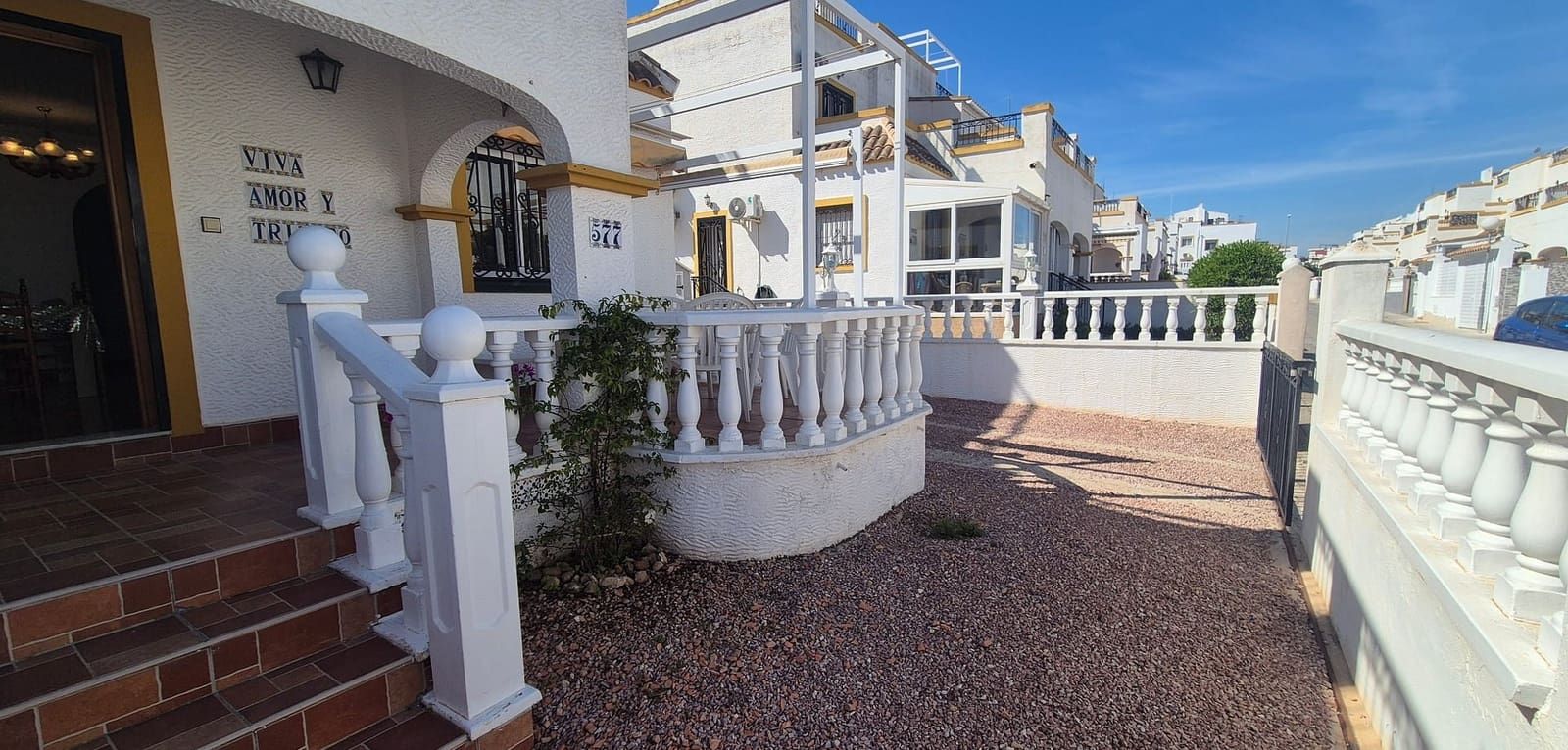 3 slaapkamer Halfvrijstaande villa te koop in Los Altos met zwembad - € 189.950 (Ref: 9844406)