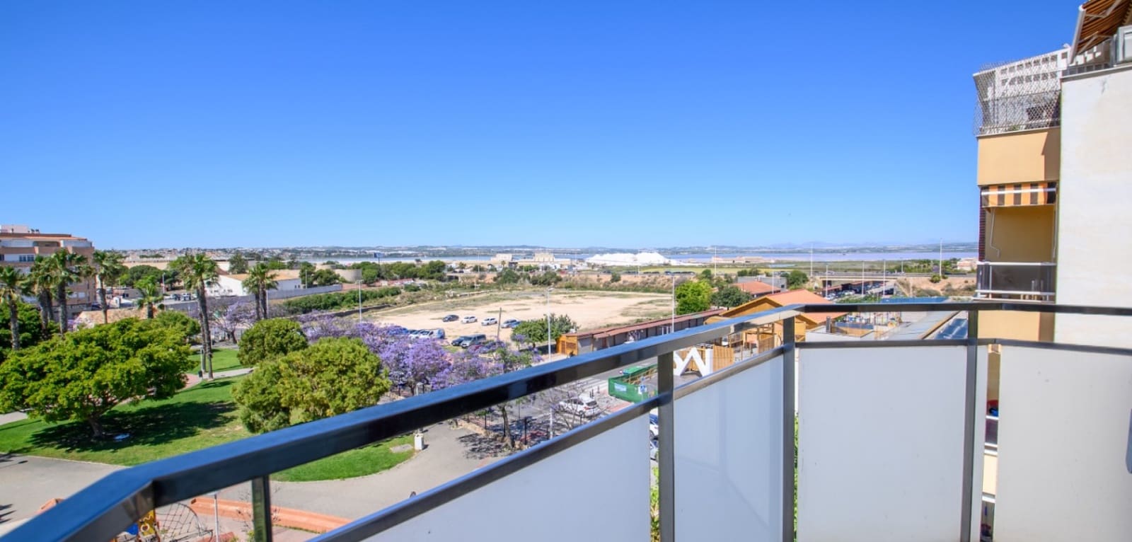 2 slaapkamer Appartement te koop in Torrevieja - € 184.700 (Ref: 9860666)