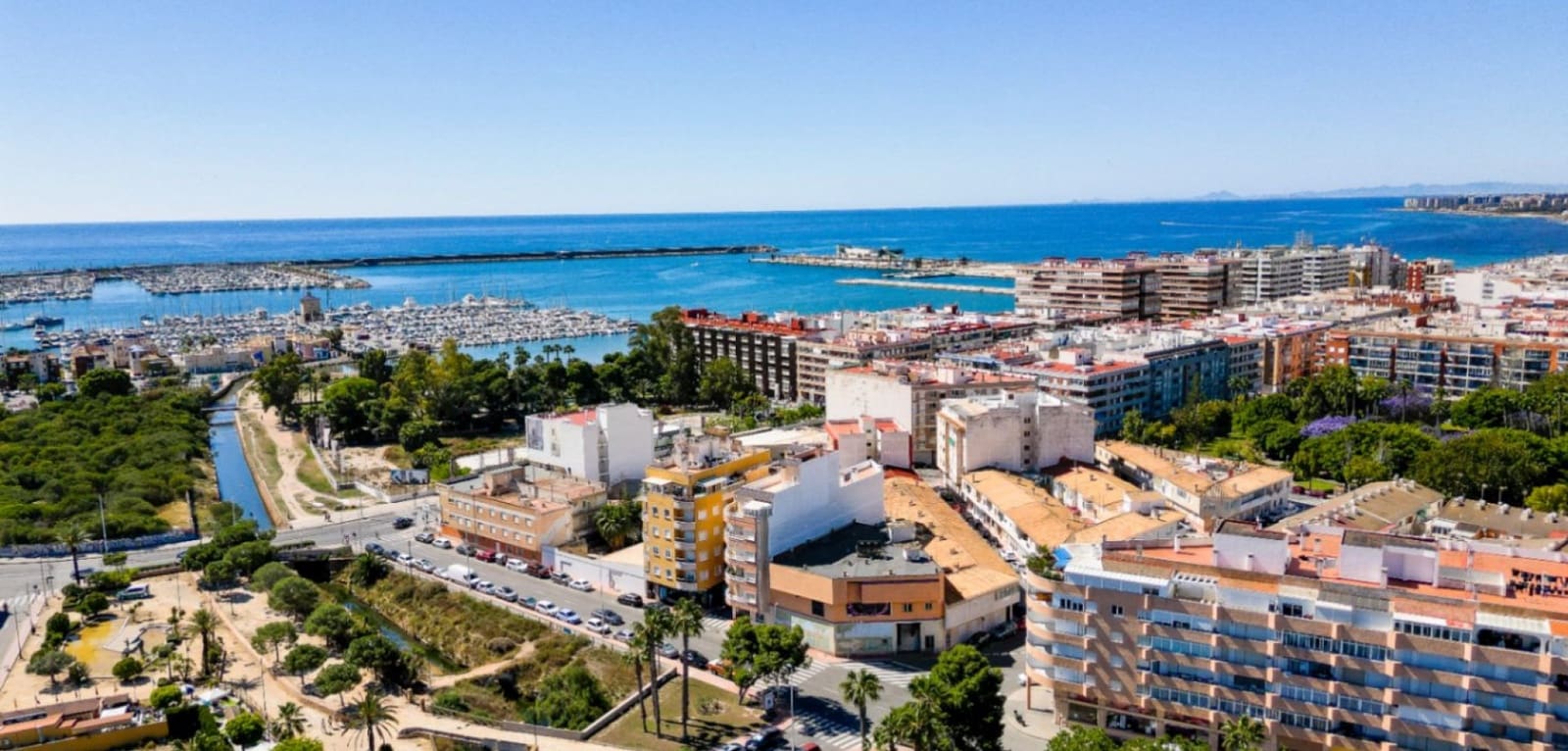 2 slaapkamer Appartement te koop in Torrevieja - € 184.700 (Ref: 9860666)