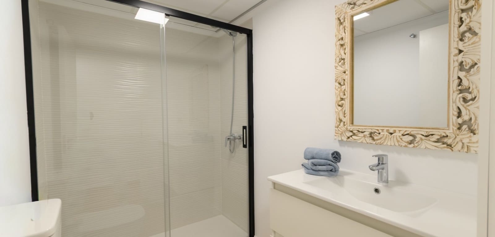 2 slaapkamer Appartement te koop in Torrevieja - € 184.700 (Ref: 9860666)