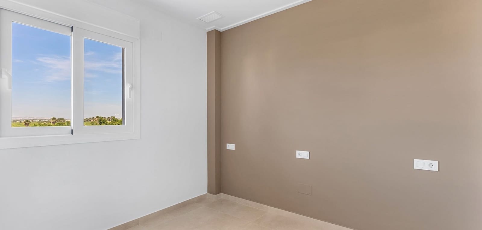 3 soveværelse Lejlighed til salg i El Raso med swimmingpool - € 299.900 (Ref: 9860667)