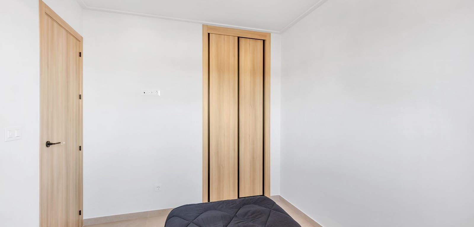 3 soveværelse Lejlighed til salg i El Raso med swimmingpool - € 299.900 (Ref: 9860667)