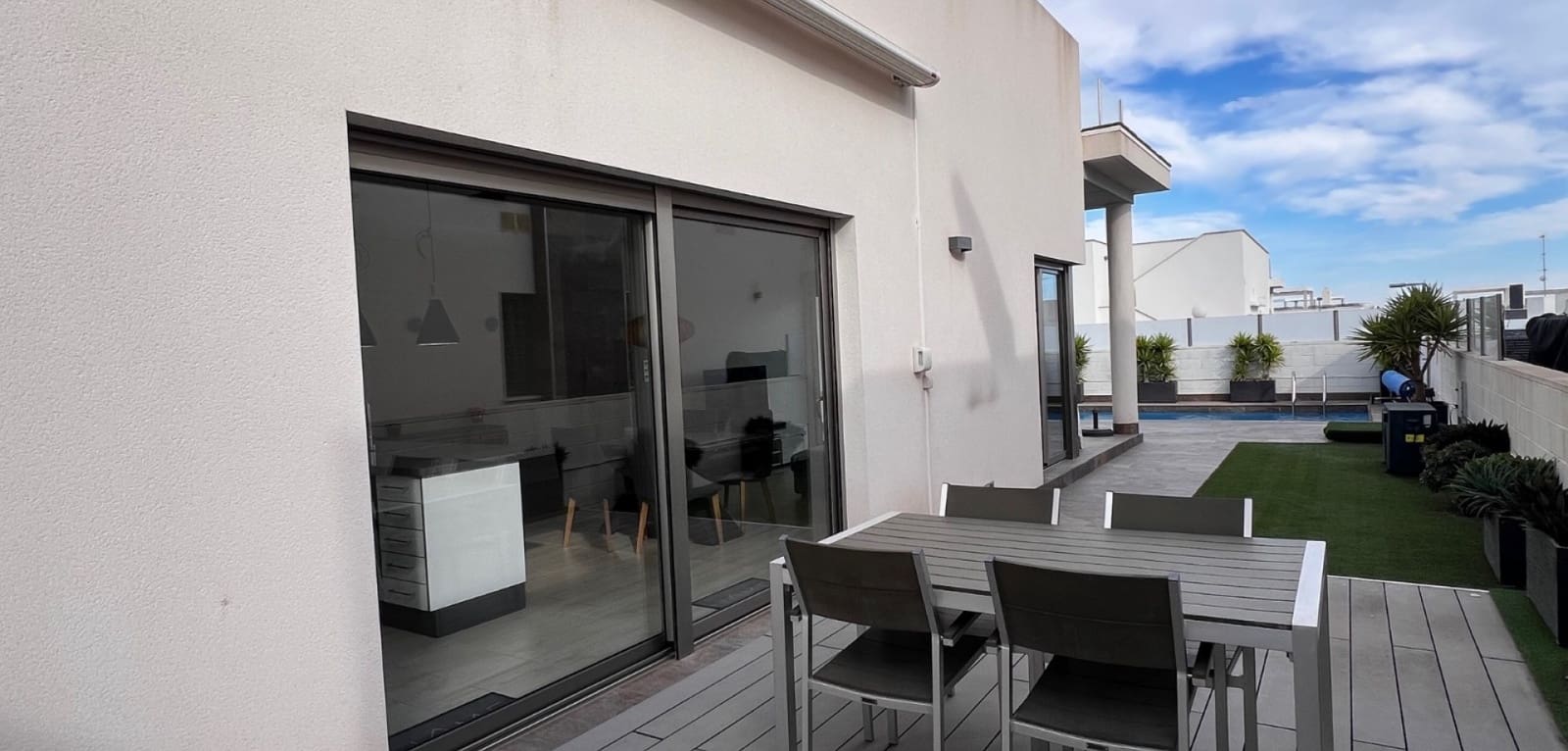 3 bedroom Villa for sale in Villamartin with pool - € 439,000 (Ref: 9862212)