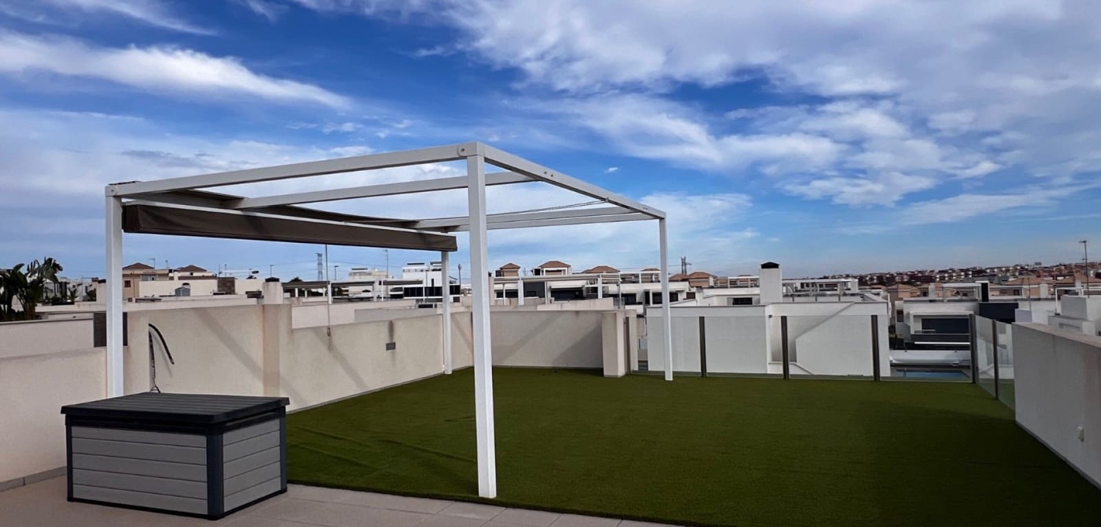 3 bedroom Villa for sale in Villamartin with pool - € 439,000 (Ref: 9862212)