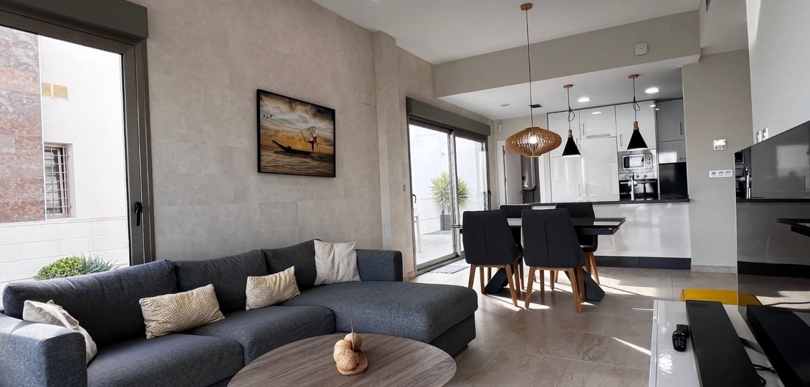 3 bedroom Villa for sale in Villamartin with pool - € 439,000 (Ref: 9862212)