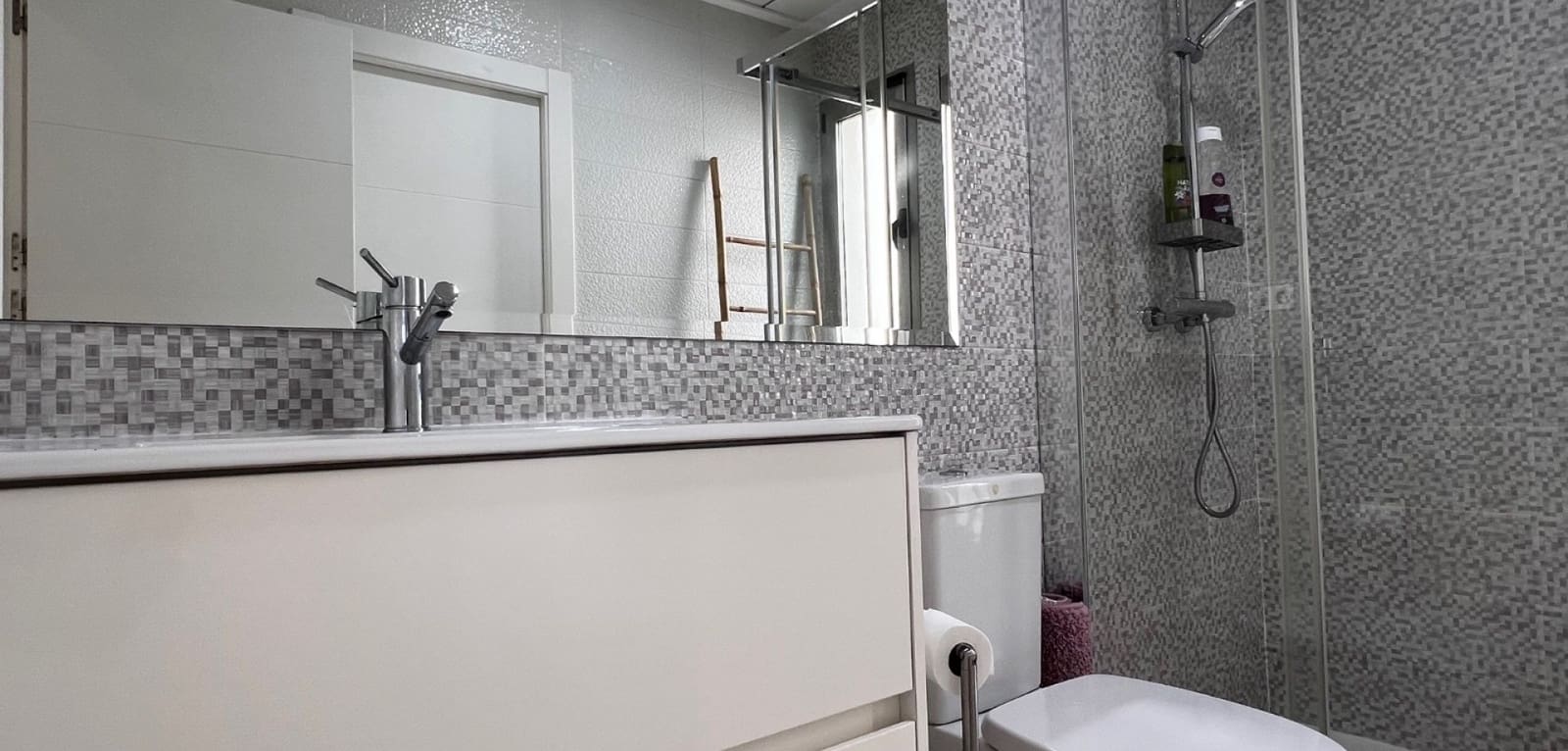 3 bedroom Villa for sale in Villamartin with pool - € 439,000 (Ref: 9862212)