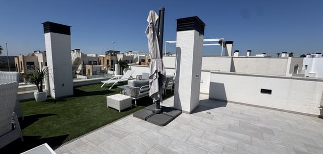 4 slaapkamer Villa te koop in Lomas de Cabo Roig - Los Dolses, Orihuela met zwembad - € 619.995 (Ref: 9862215)