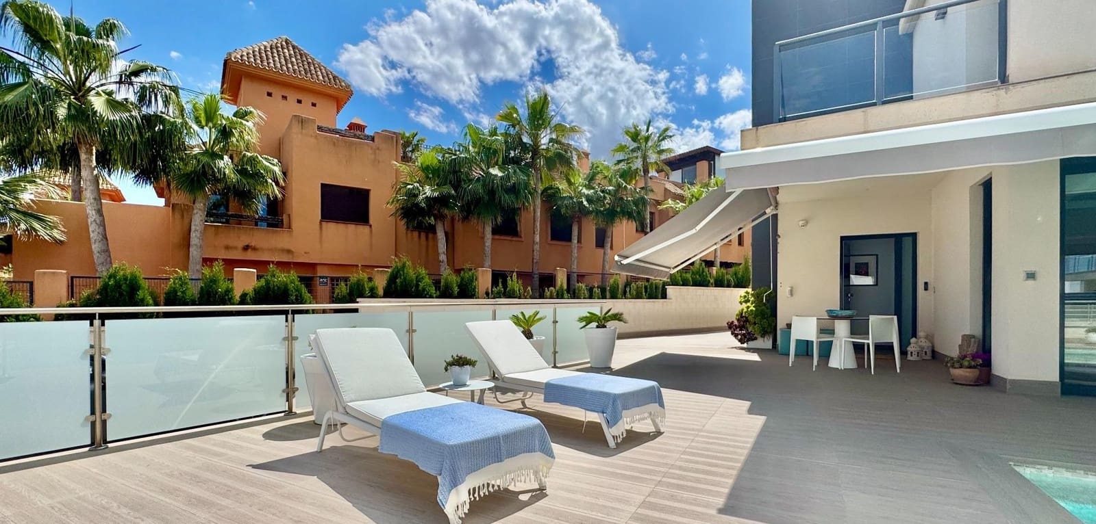 4 quarto Moradia para venda em San Miguel de Salinas com piscina - 699 500 € (Ref: 9865538)