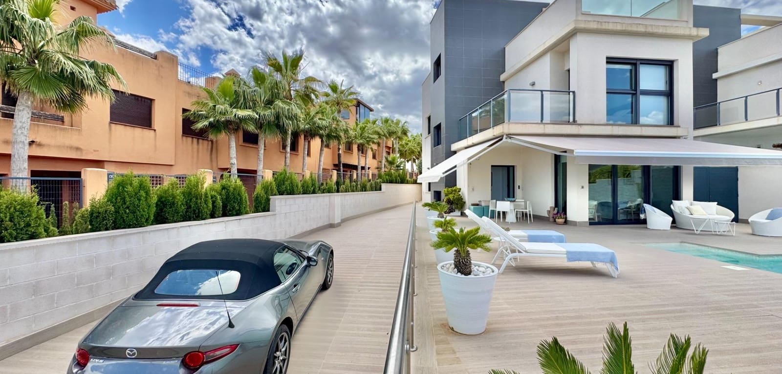 4 quarto Moradia para venda em San Miguel de Salinas com piscina - 699 500 € (Ref: 9865538)