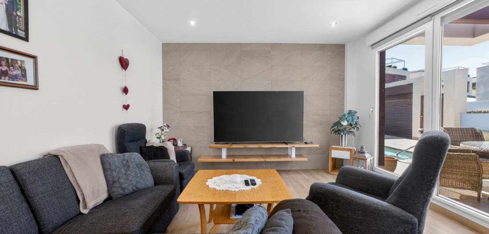 3 makuuhuone Huvila myytävänä paikassa Ciudad Quesada mukana uima-altaan - 469 000 € (Ref: 9865539)