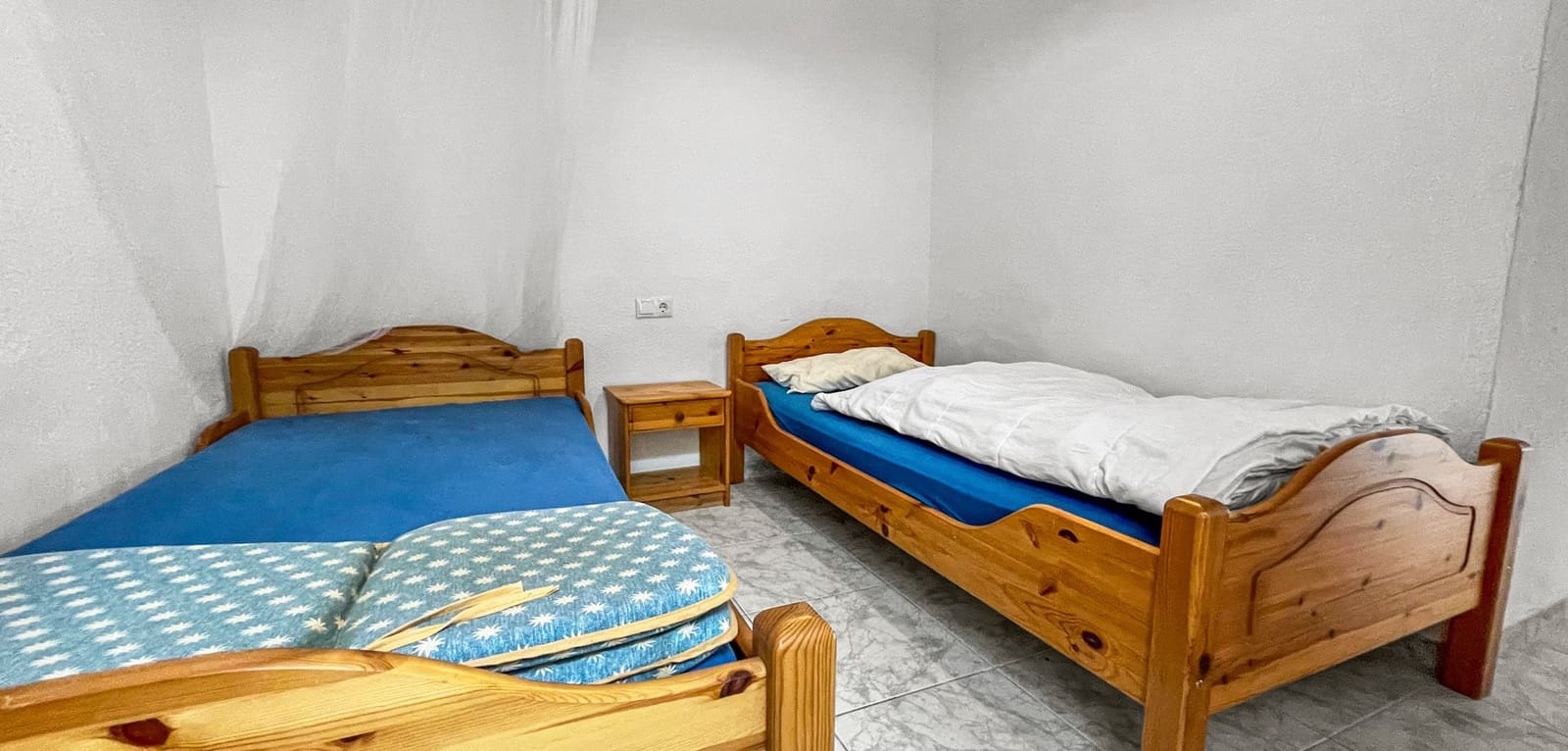 2 makuuhuone Omakotitalo myytävänä paikassa Torrevieja mukana 
autotalli - 139 900 € (Ref: 9867317)