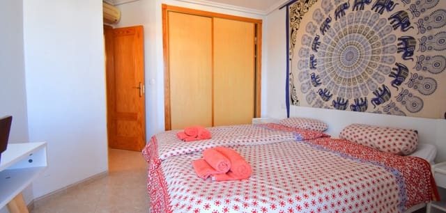 3 soveværelse Lejlighed til salg i Playa Flamenca, Orihuela med swimmingpool - € 240.000 (Ref: 9869587)