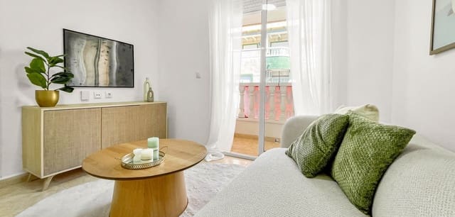 2 soveværelse Lejlighed til salg i Playa de los Locos, Torrevieja - € 144.000 (Ref: 9877243)