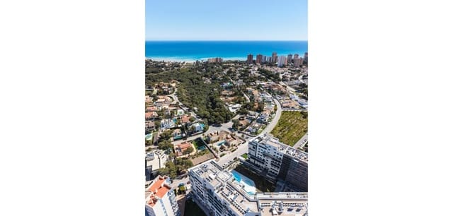 3 makuuhuone Huvila myytävänä paikassa Dehesa de Campoamor, Orihuela mukana uima-altaan - 1 470 000 € (Ref: 9879544)
