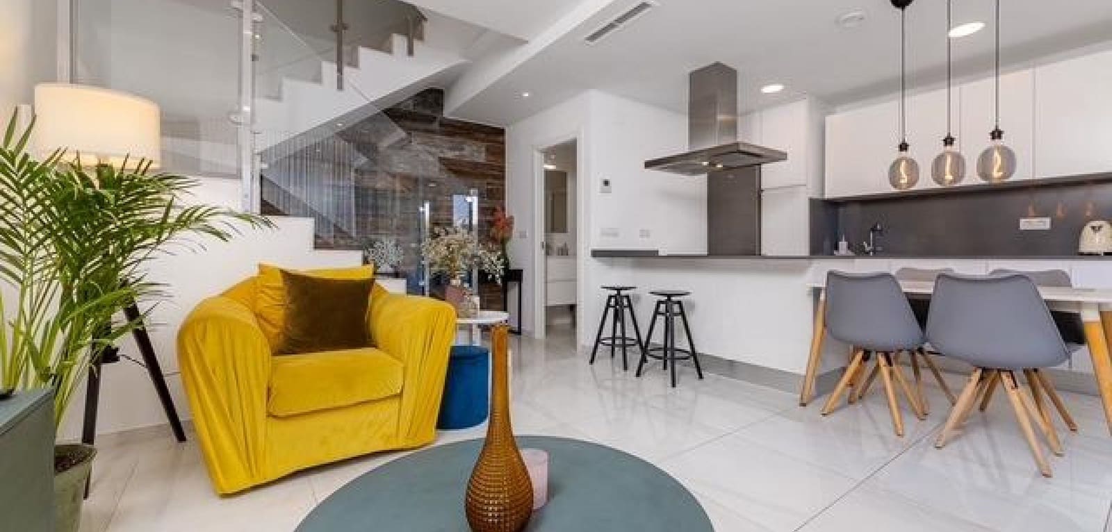 3 soveværelse Byhus til salg i Villamartin med swimmingpool - € 325.000 (Ref: 9882439)
