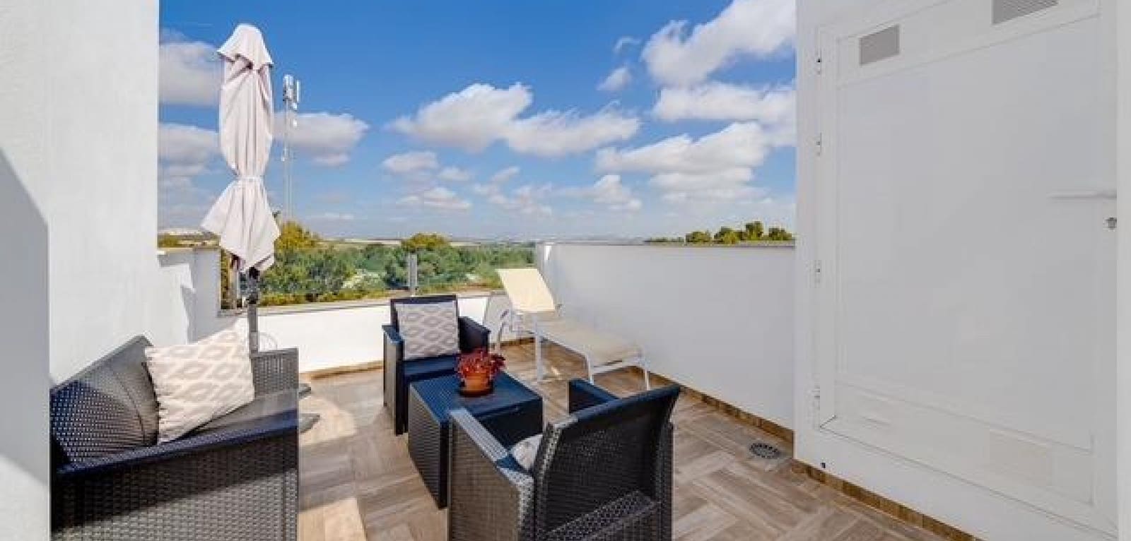 3 soveværelse Byhus til salg i Villamartin med swimmingpool - € 325.000 (Ref: 9882439)