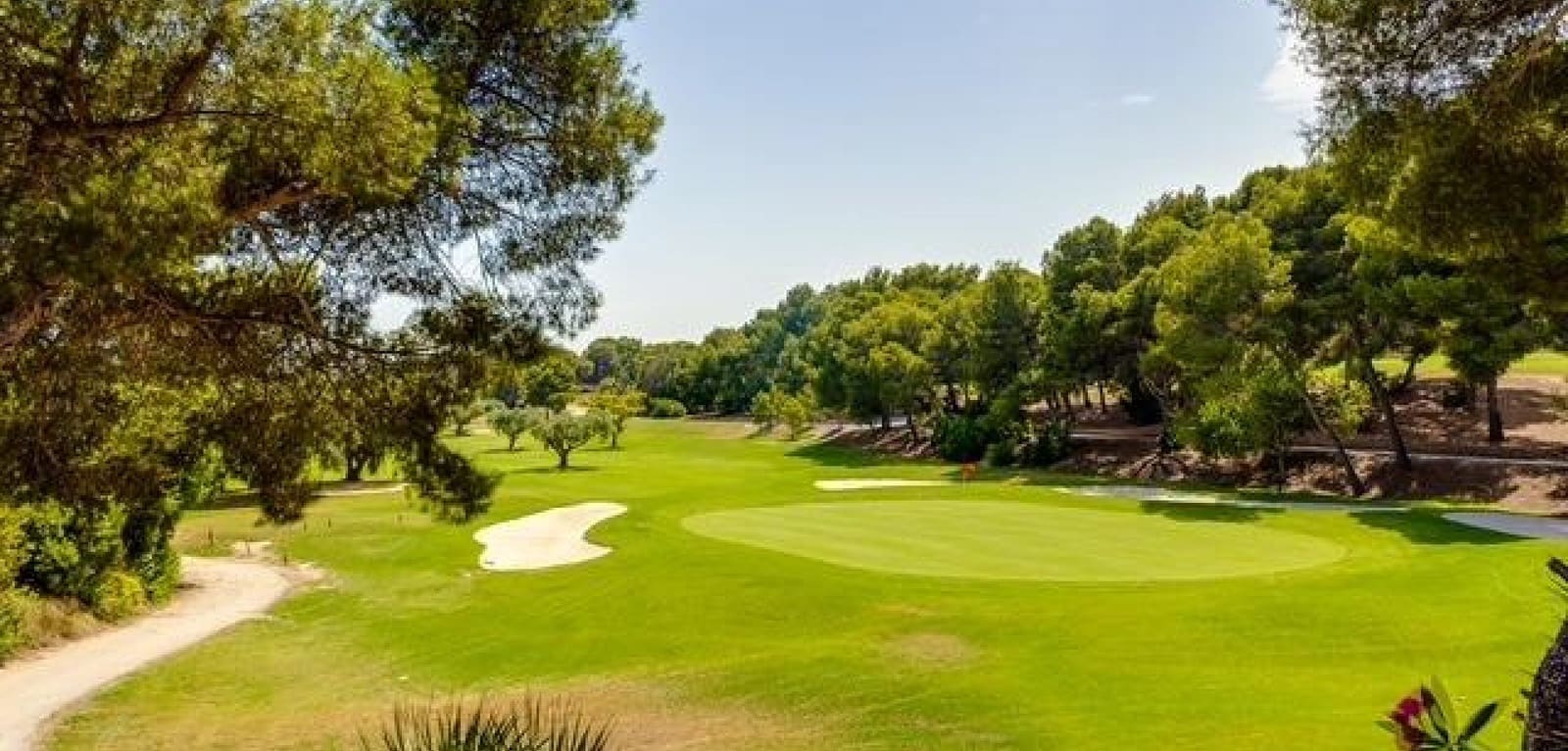 3 soveværelse Byhus til salg i Villamartin med swimmingpool - € 325.000 (Ref: 9882439)