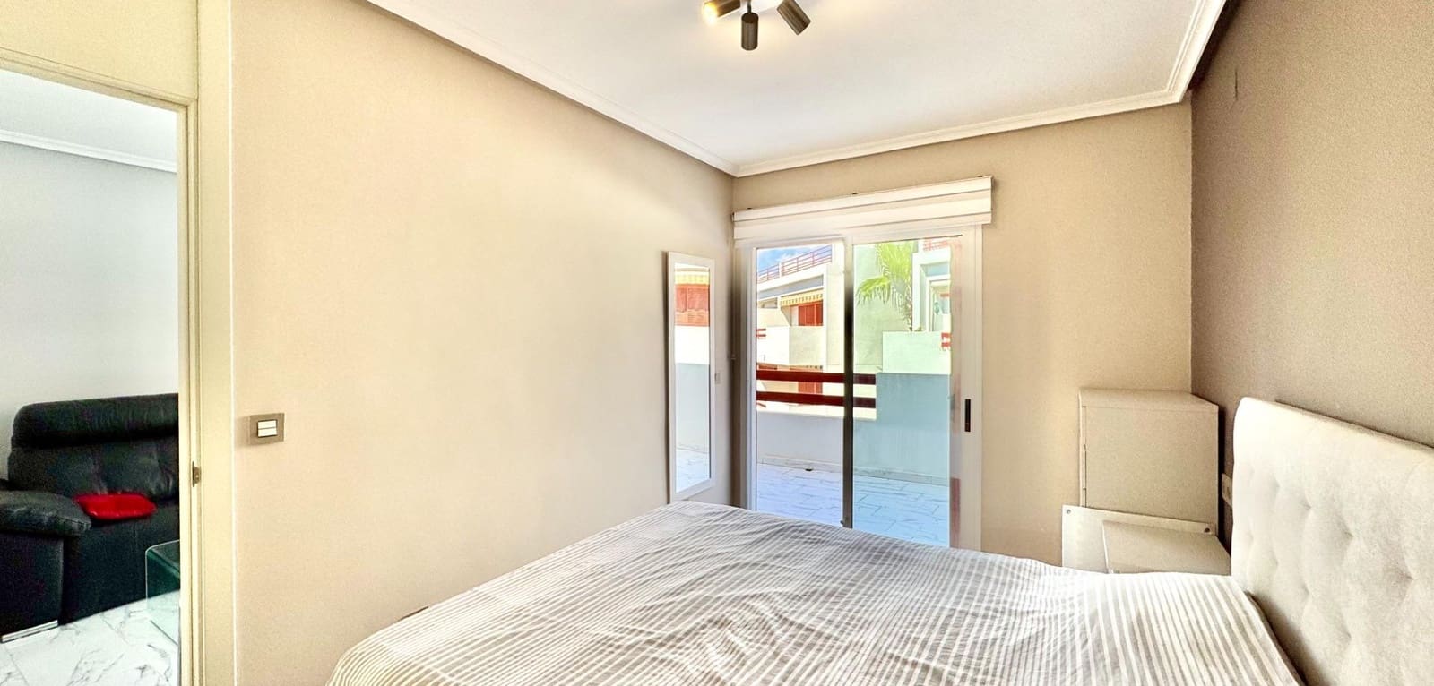 2 chambre Appartement à vendre à Orihuela Costa avec piscine - 229 950 € (Ref: 9882440)