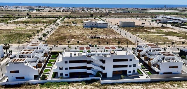 2 chambre Appartement à vendre à Pilar de la Horadada ciudad, Pilar de la Horadada avec piscine - 330 000 € (Ref: 9889445)