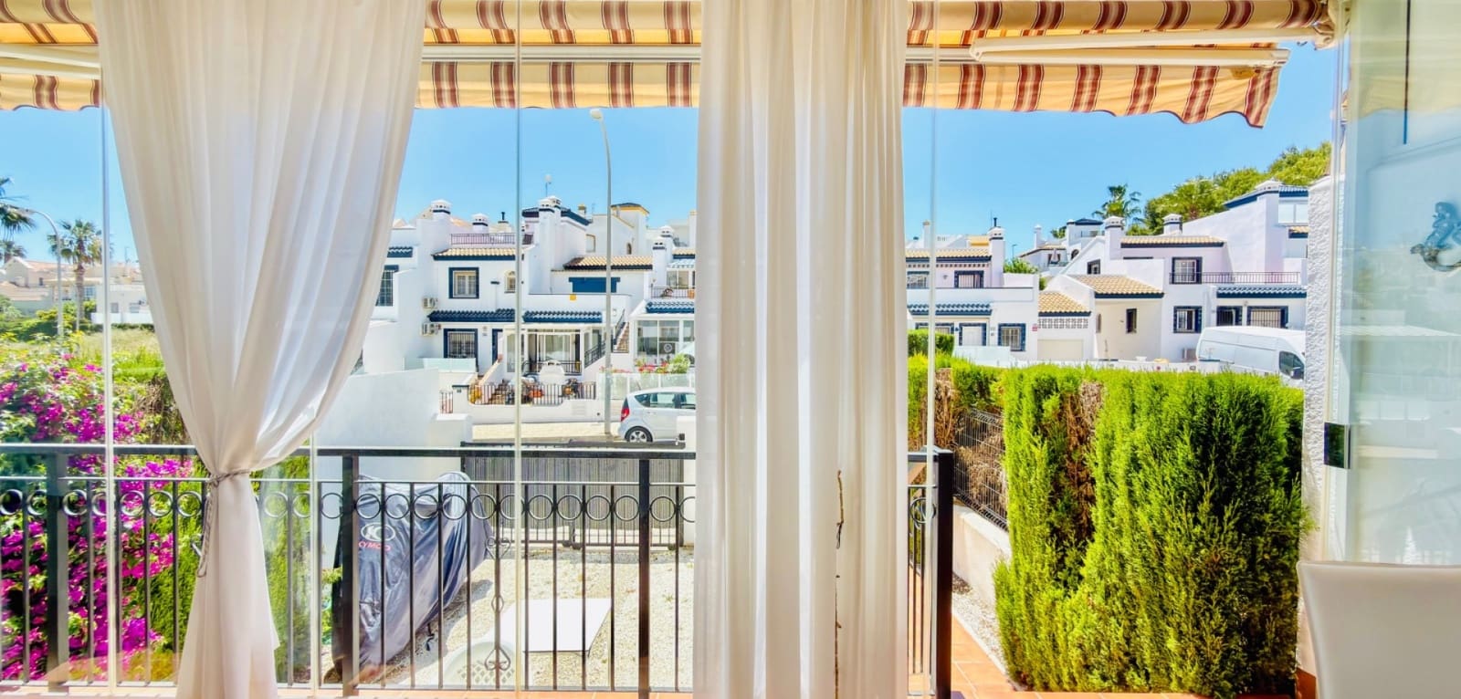 2 sovrum Lägenhet till salu i Orihuela Costa med pool - 235 000 € (Ref: 9890967)