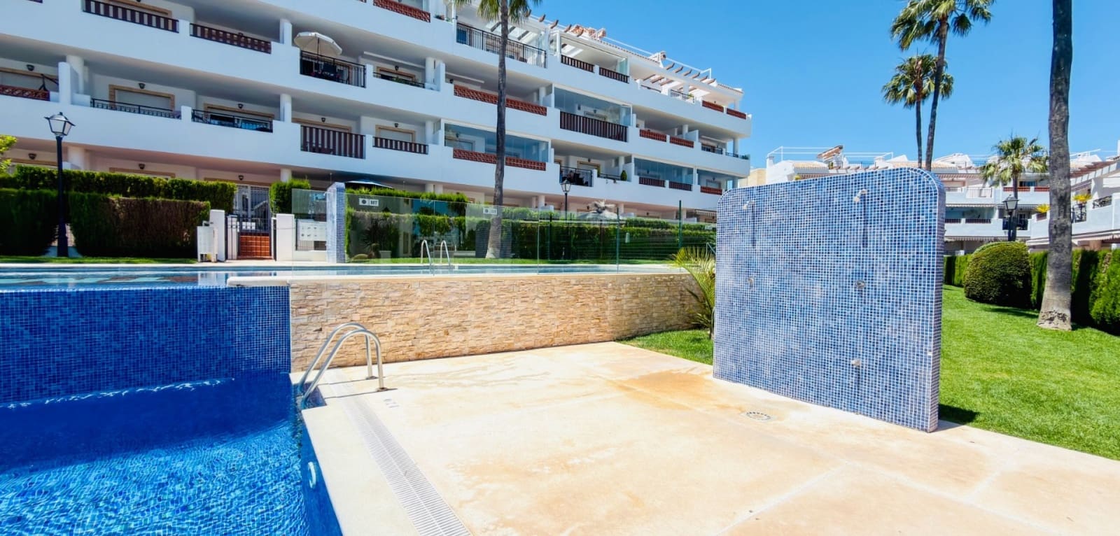 2 sovrum Lägenhet till salu i Orihuela Costa med pool - 235 000 € (Ref: 9890967)