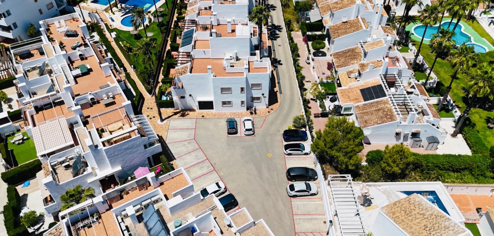 2 sovrum Lägenhet till salu i Orihuela Costa med pool - 235 000 € (Ref: 9890967)