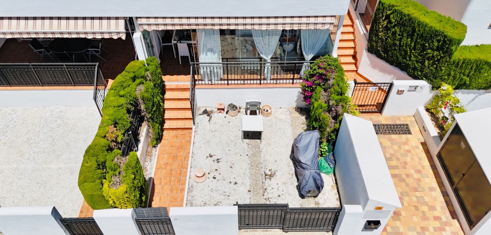 2 sovrum Lägenhet till salu i Orihuela Costa med pool - 235 000 € (Ref: 9890967)