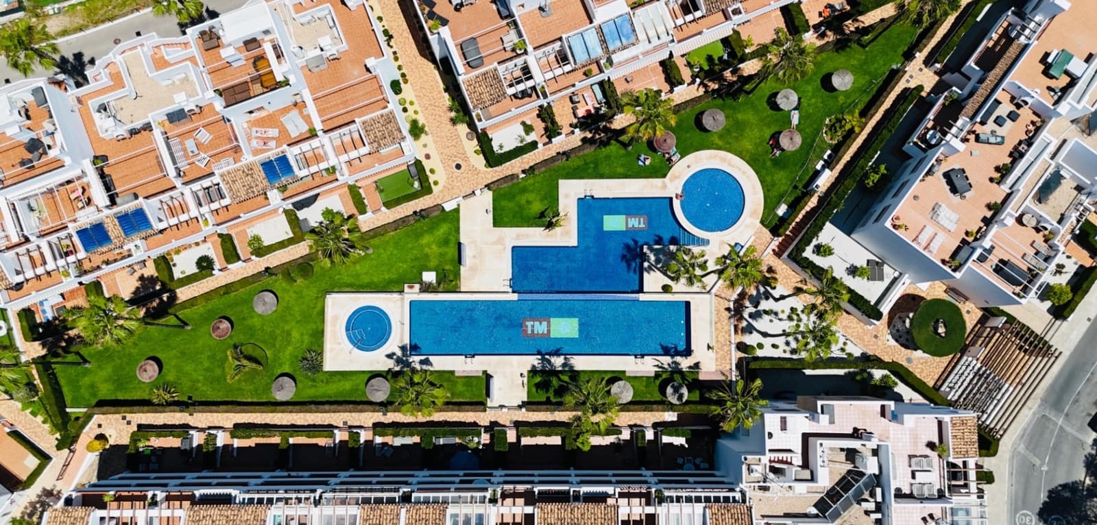 2 sovrum Lägenhet till salu i Orihuela Costa med pool - 235 000 € (Ref: 9890967)