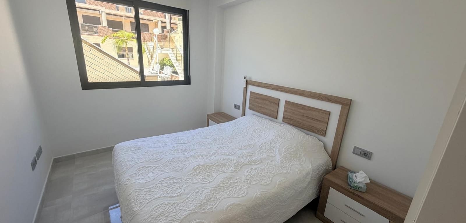 3 soveværelse Lejlighed til salg i Orihuela Costa med swimmingpool - € 215.000 (Ref: 9891055)
