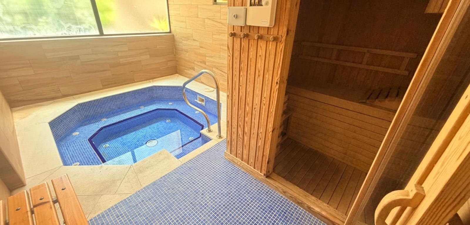 3 soveværelse Lejlighed til salg i Orihuela Costa med swimmingpool - € 215.000 (Ref: 9891055)
