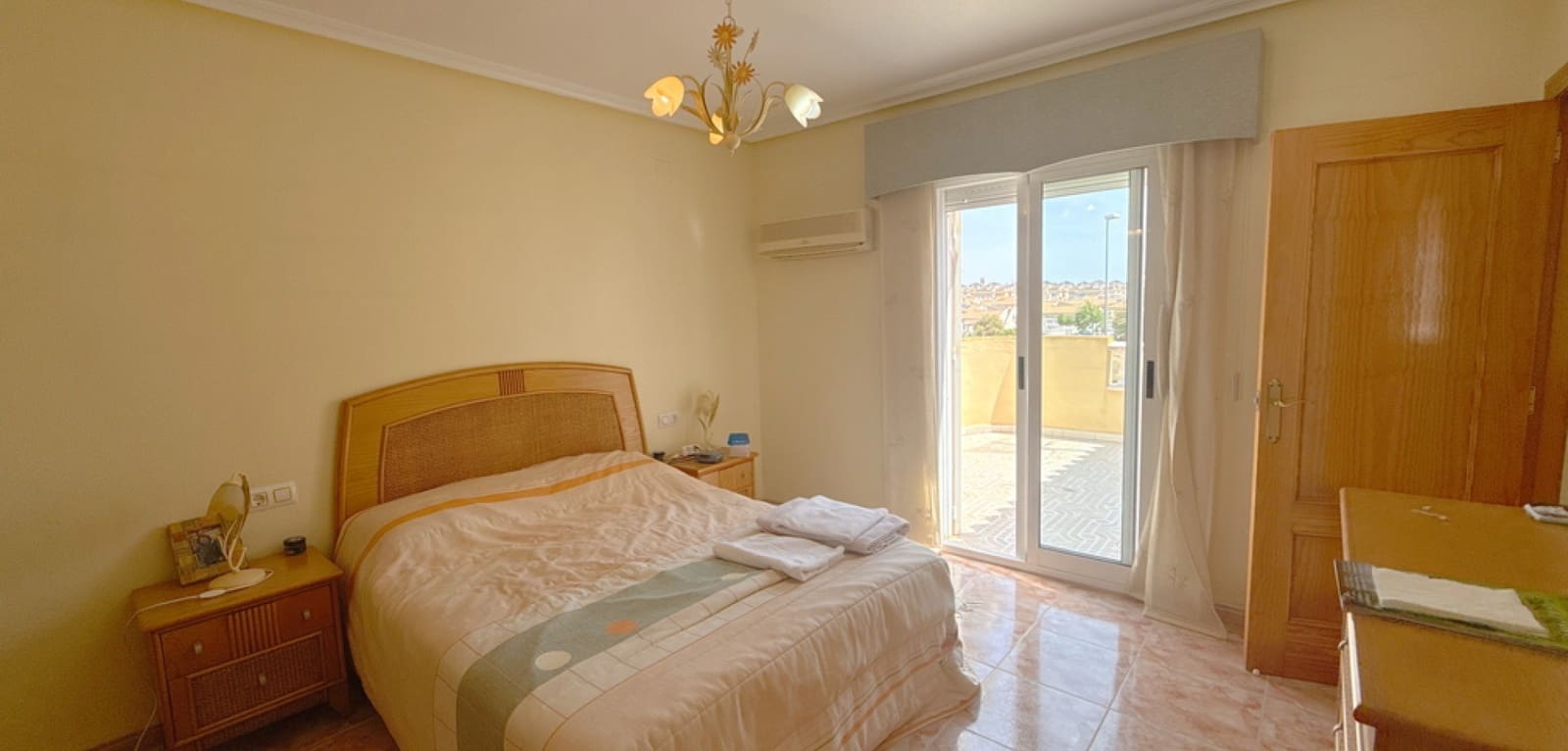 3 quarto Moradia para venda em Cabo Roig com piscina - 349 950 € (Ref: 9892637)