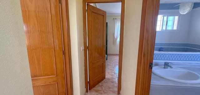3 quarto Moradia para venda em Cabo Roig, Orihuela com piscina - 349 950 € (Ref: 9892637)